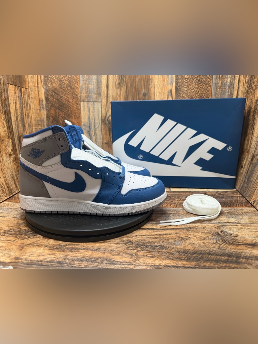 NEW Nike Air Jordan 1 Retro High GS True Blue Cement Grey US Size 7 Youth 9 W